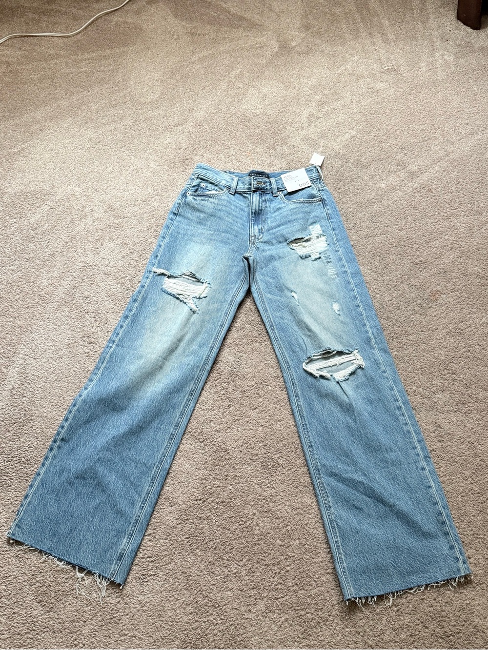 Light Blue Distressed Wide-Leg Women’s Jeans AEROPOSTALE